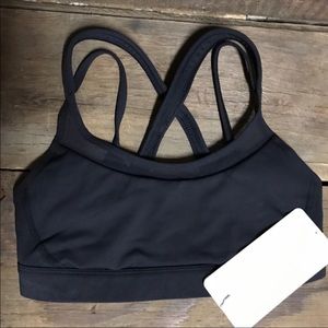 Lululemon Get Down Sports Bra